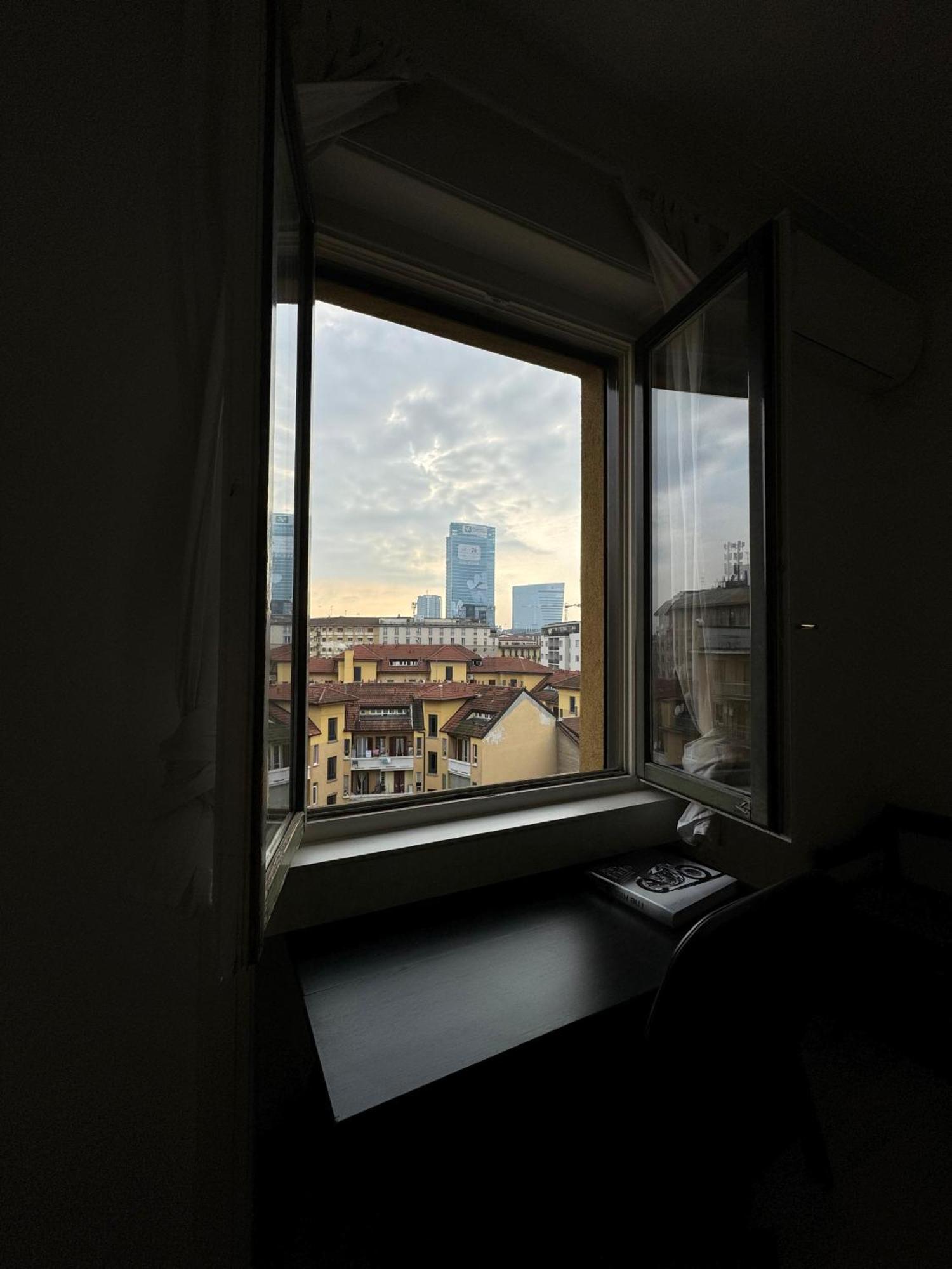 Trilocale Con Due Balconi A Isola Porta Nuova Appartement Milaan Buitenkant foto